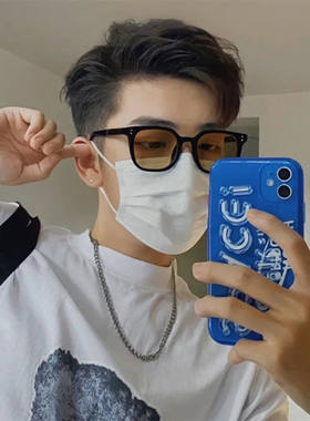 墨镜男款2026新款黑框茶色网红高级感开车适用大脸显瘦太阳眼镜女