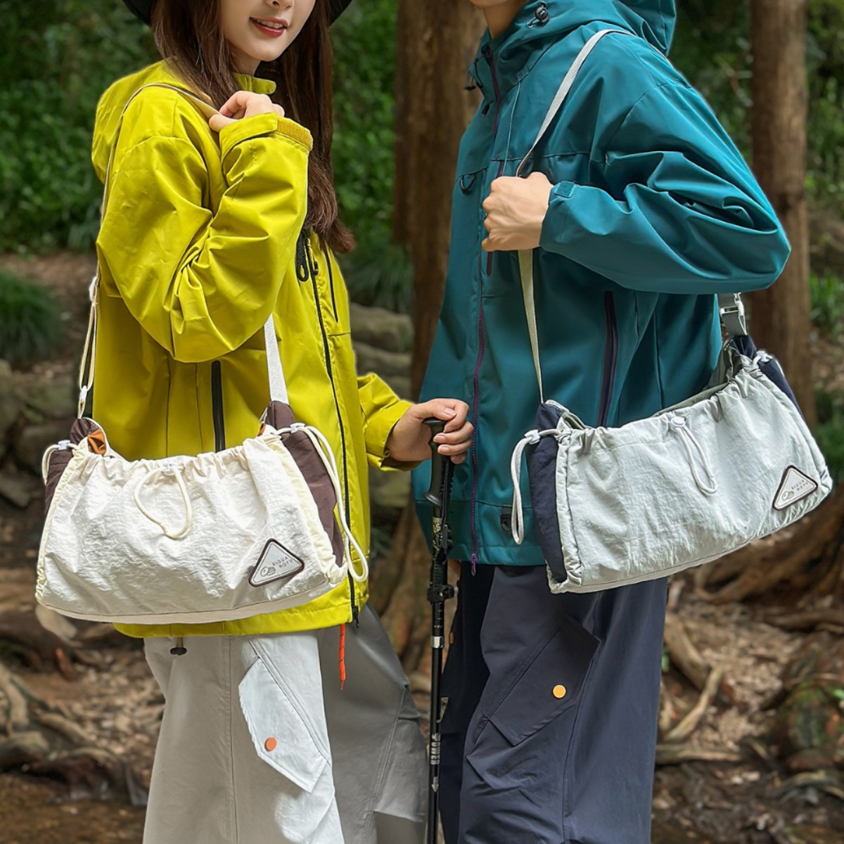 新款高颜值森系ins清新撞色单肩包情侣轻便户外运动登山斜挎包