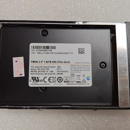 超微1.92T PM983 PCIE gen3硬盘 出实机测 ~议价