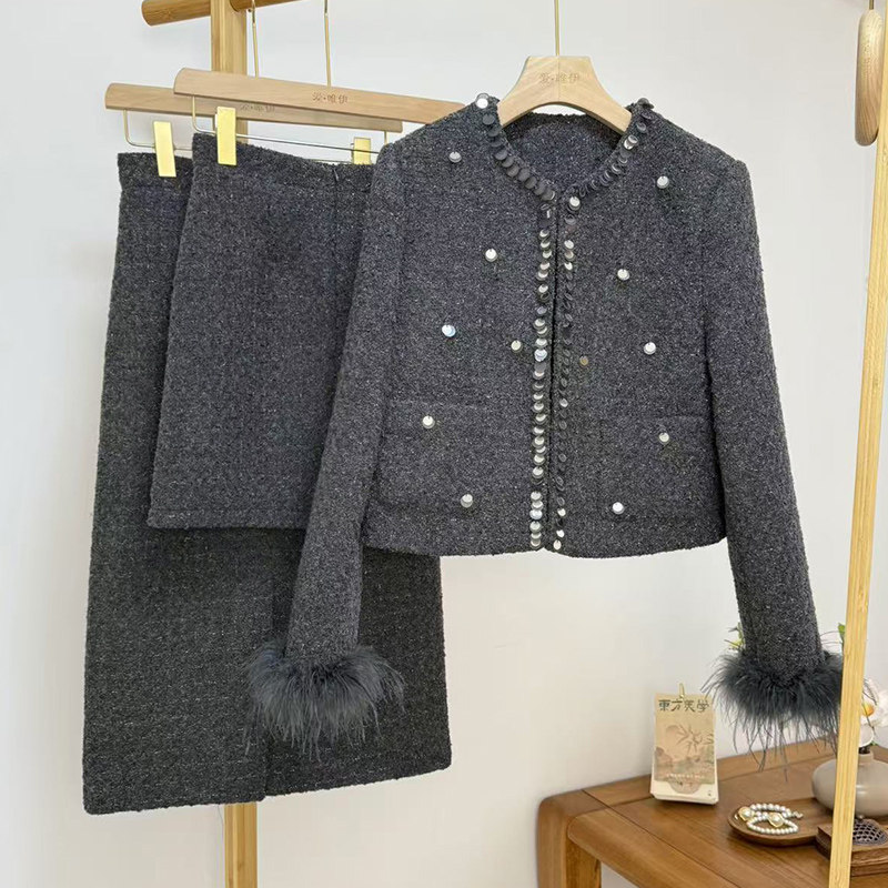 小香风套装2025冬新款专柜高定高级灰鸵鸟毛羊毛呢精致亮片羽绒服,女装/女士精品,时尚套装,淘宝优惠券,粉丝福利购,淘宝优惠卷