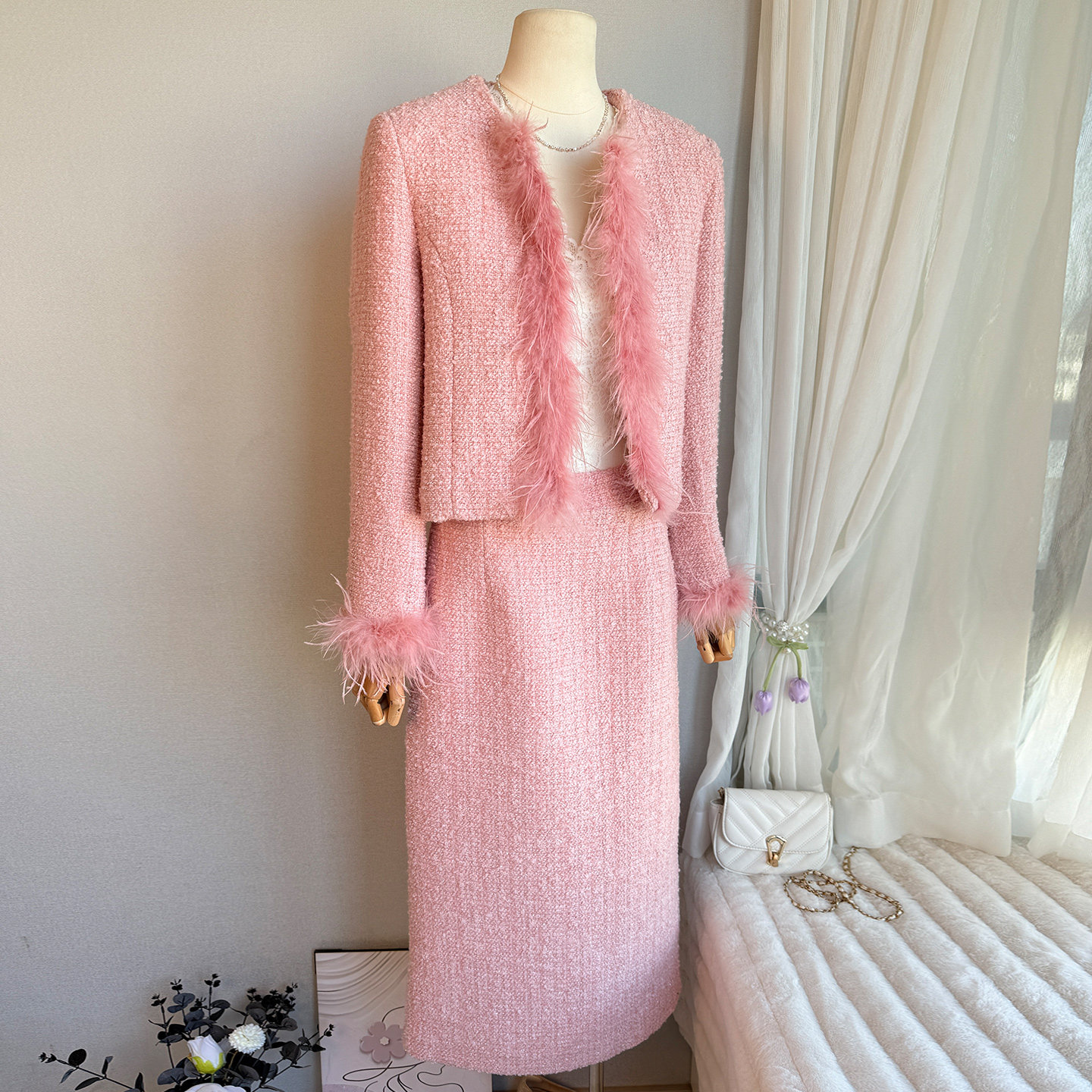 法式小香风羊毛羽绒服套装女冬季2025新款千金羽毛气质半裙两件套,女装/女士精品,时尚套装,淘宝优惠券,粉丝福利购,淘宝优惠卷