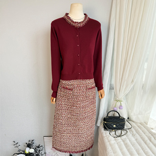 红色羊毛针织套装女2025新春冬款名媛千金气质时尚减龄半裙两件套