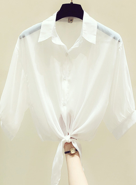 白色衬衫女夏季防晒开衫薄款披肩吊带外搭雪纺衬衣泡泡袖上衣女夏