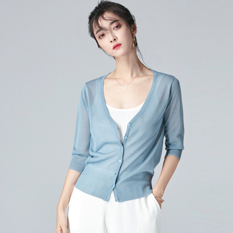 冰丝针织衫女开衫薄款夏季新款披肩外搭短款防晒上衣空调衫外套女