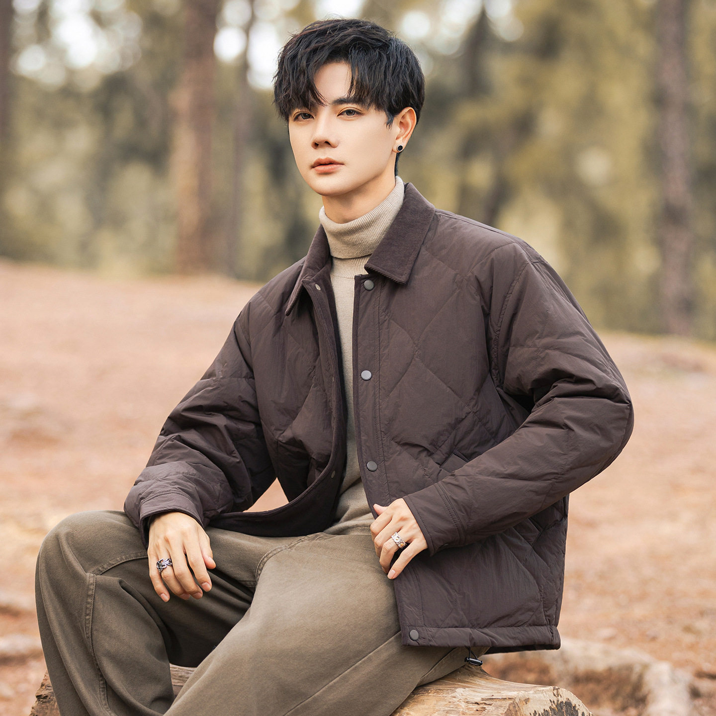 今年流行特惠潮牌2025冬季男士修身灯芯绒方领菱形国标90羽绒服,男装,羽绒服,淘宝优惠券,粉丝福利购,淘宝优惠卷