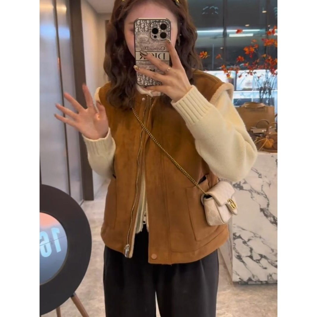 今年流行特惠欧货两面穿羊羔毛马甲女2025秋冬宽松皮毛一体背心