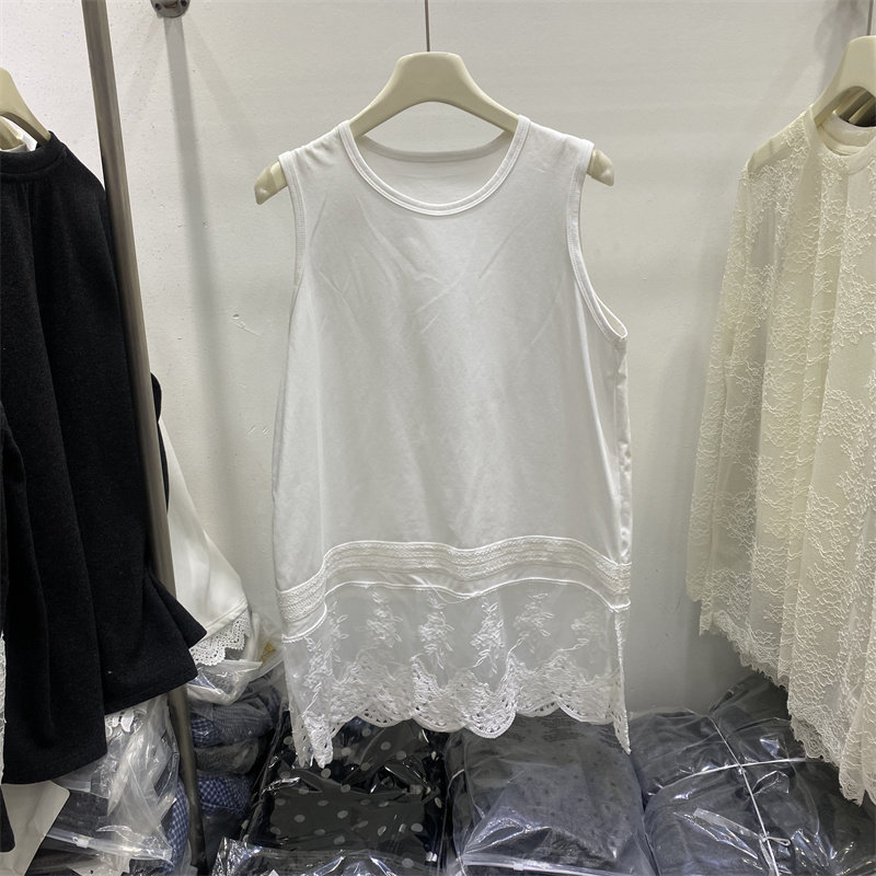 法式2026春款白色无袖蕾丝拼接背心女设计感下摆钩花开叉遮肉上衣,女装/女士精品,T恤,淘宝优惠券,粉丝福利购,淘宝优惠卷