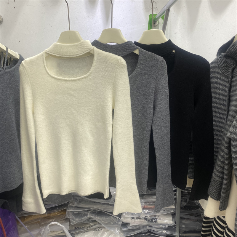 法式镂空修身羊毛针织衫