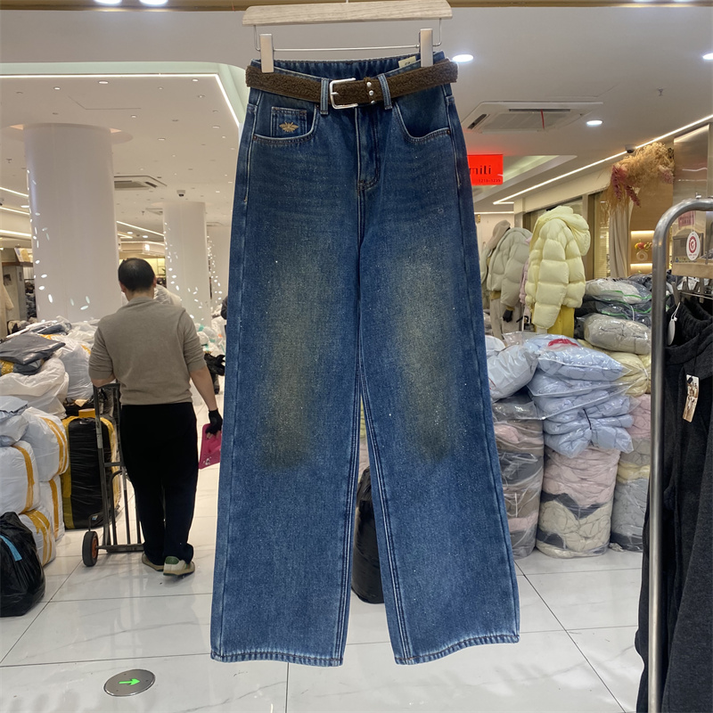 女冬复古高腰直筒显瘦加绒牛仔裤