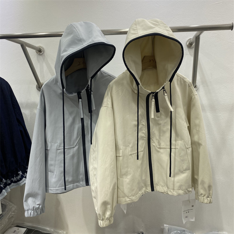 韩版2026春款连帽短外套女新款百搭防晒衣小个子冲锋衣夹克上衣