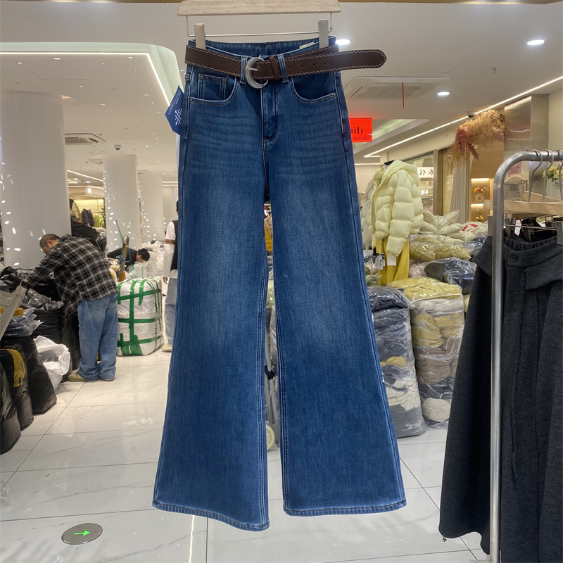 2025年春季新款高腰显瘦牛仔裤