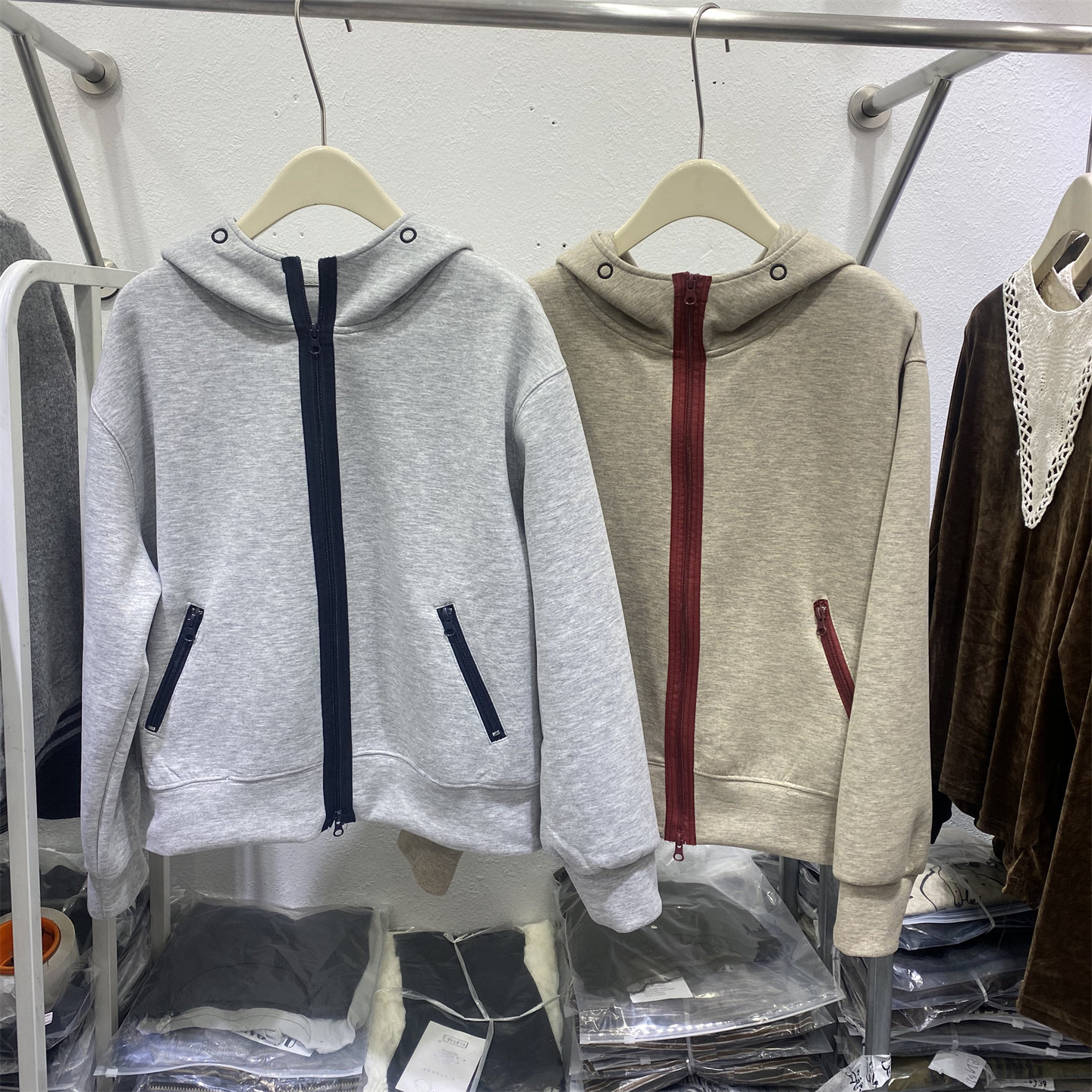 秋新款连帽卫衣女宽松显瘦双拉链