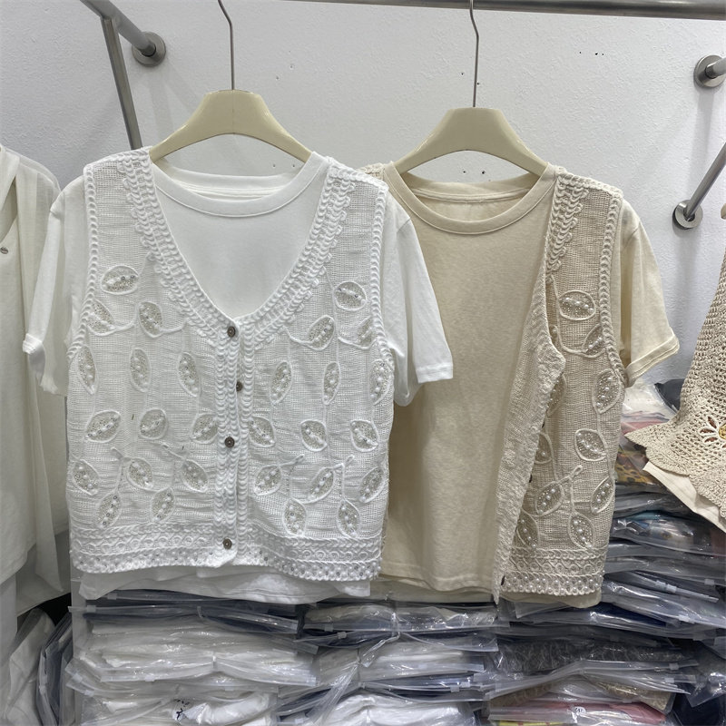 重工刺绣V领针织马甲女短袖单排扣叠穿背心时髦高级感T恤两件套