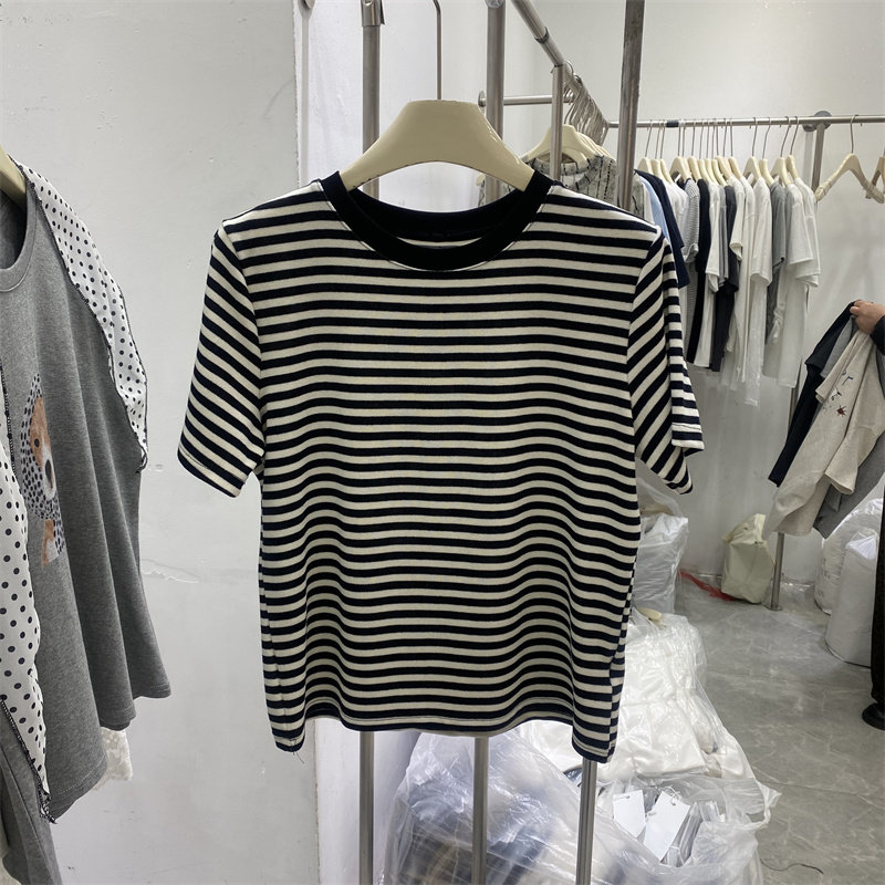 中式2026春款撞色条纹短袖T恤女圆领百搭显瘦休闲上衣小个子短款
