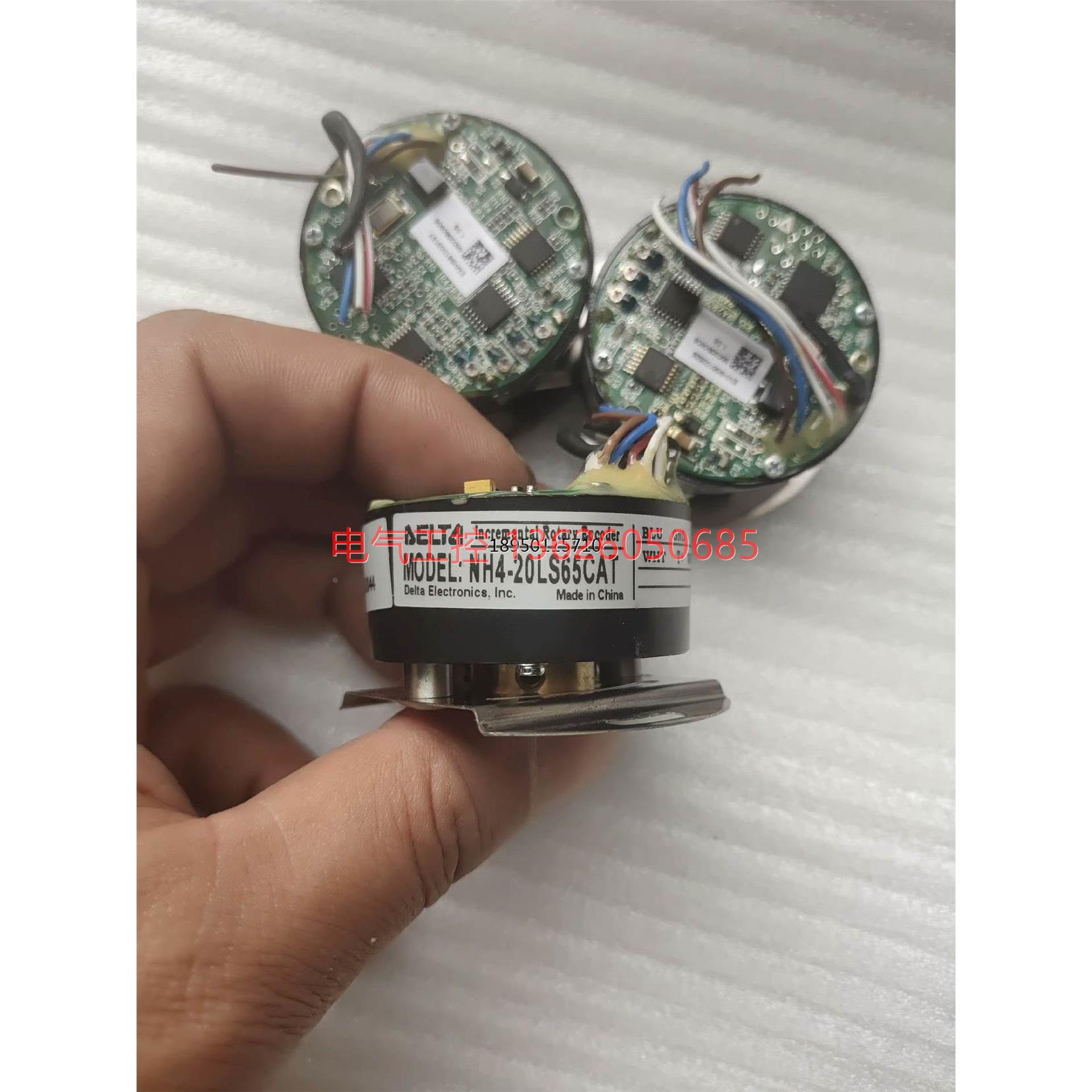 【议价】编码器HN4-20LS65CAT很所示，功