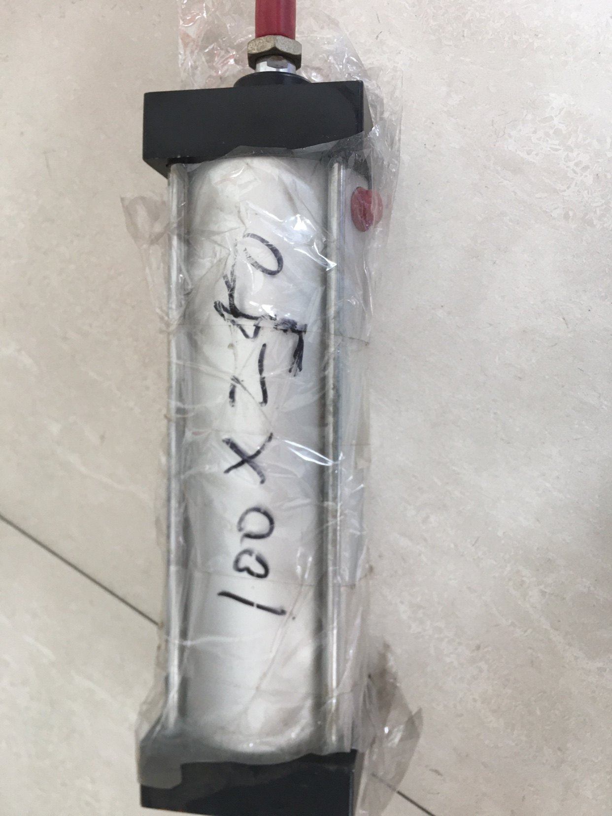 拍前询价议价cylinder 气缸 sns 100*250议价全新二手