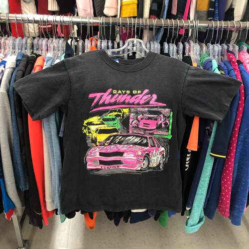 Rare vintage  Large pink one sided picture black T-shirt短袖