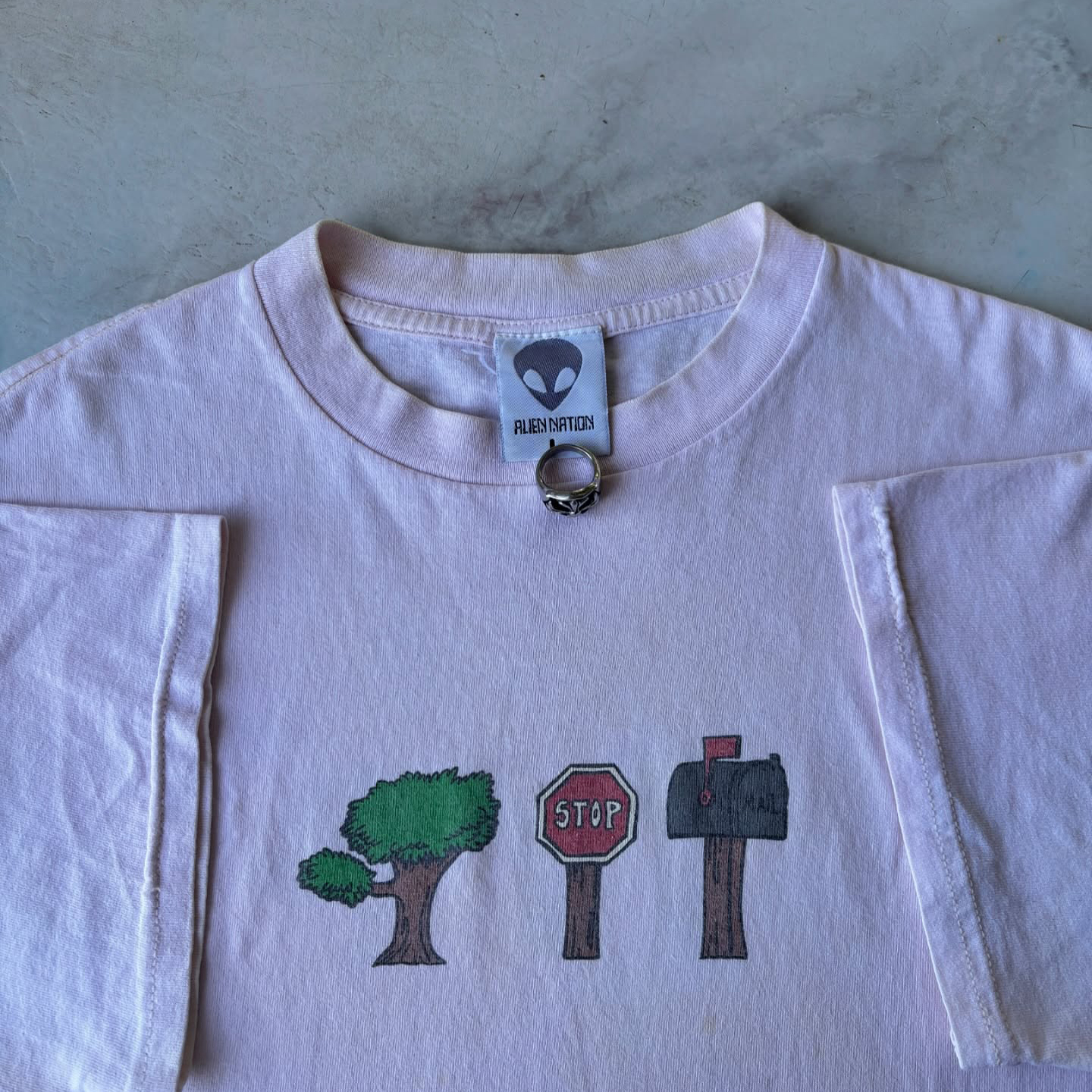 精选好物推荐 树桩标牌简约原创短袖T恤氛围感情侣装休闲学院风