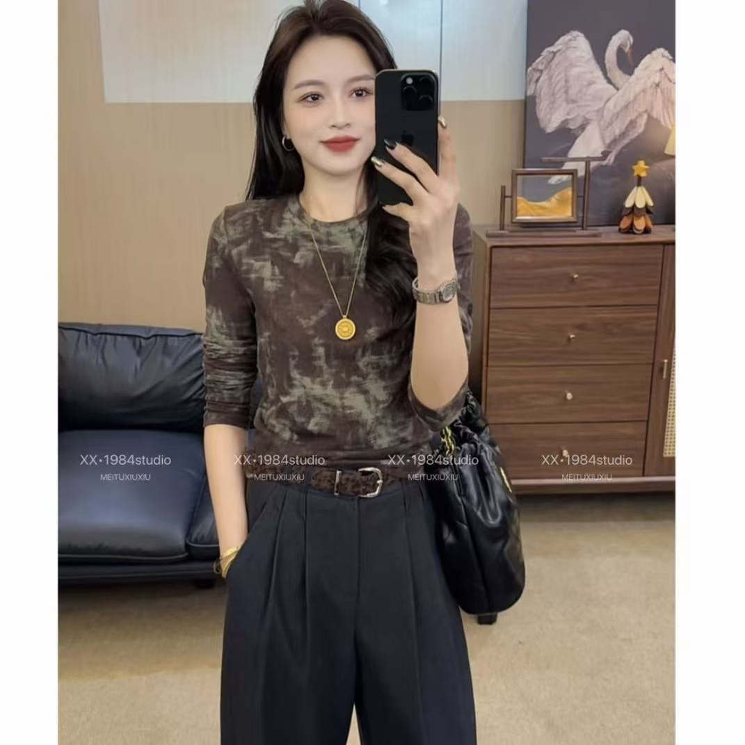 超洋气扎染设计圆领长袖打底衫T恤女2025秋季新款时尚亲肤上衣潮
