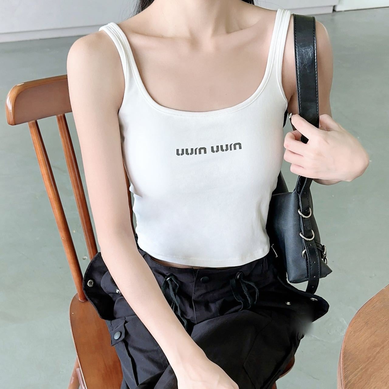 2025春夏新款优可丝吊带背心女遮副乳无袖上衣高级感内搭外穿美背