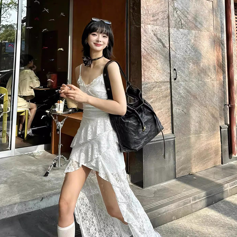 法式不规则蕾丝吊带长裙