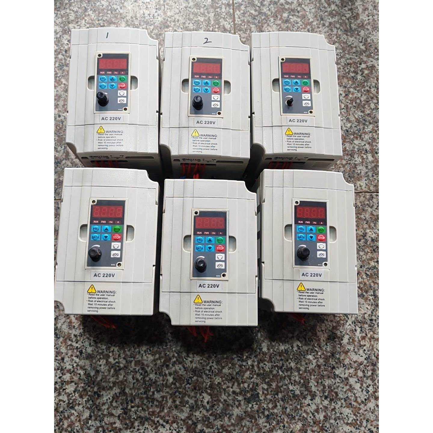 【议价】绿源变频器GRE-EV100-0D4G-2，功率0.4kw，