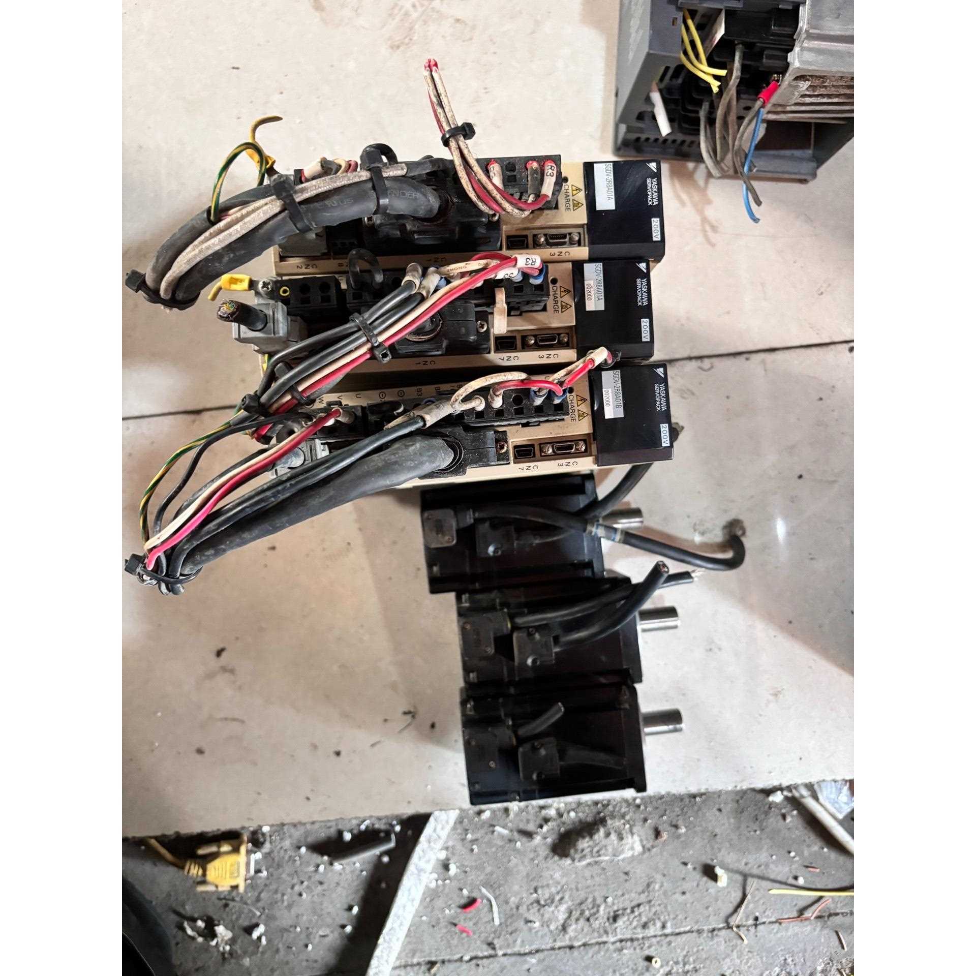 【议价】安川伺服400w三套，安川伺服驱动器SGDV-2R8A01A