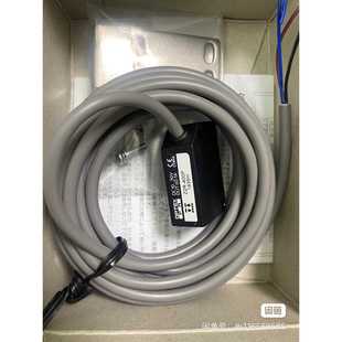 Z2R 原装 400P奥普士 镜片式 光电开关传感 反光板反射 议价