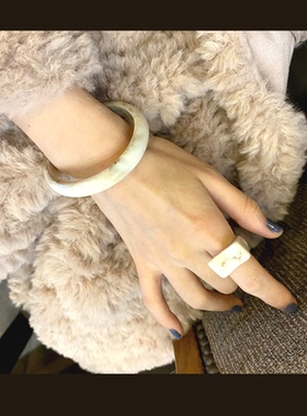 戒指绿森林女亚克力复古