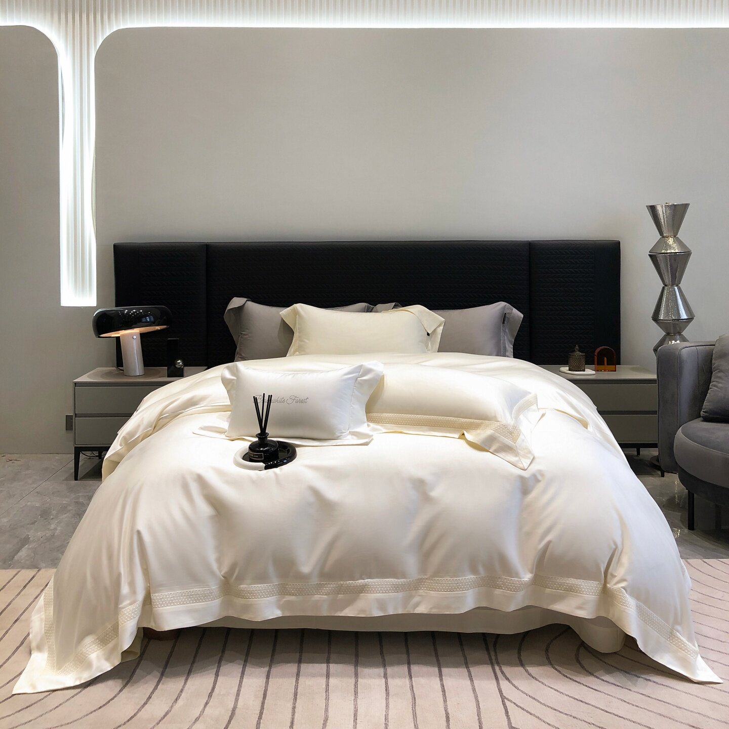 LOOPS LOVE轻奢高级感天丝棉磨毛四件套亲肤裸睡床上用品套件白色