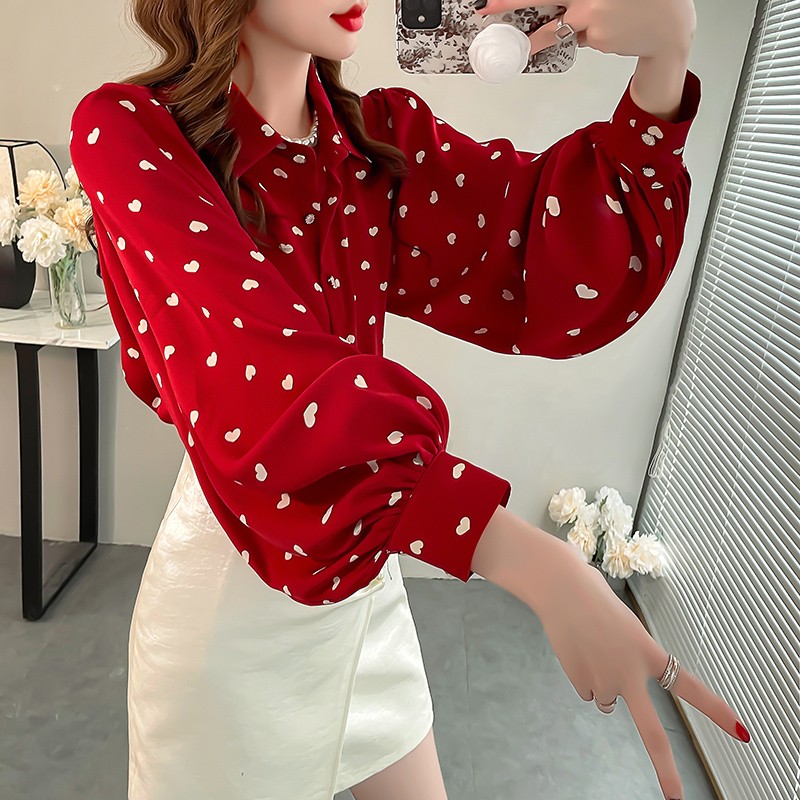 高级感轻奢减龄爱心印花衬衫女