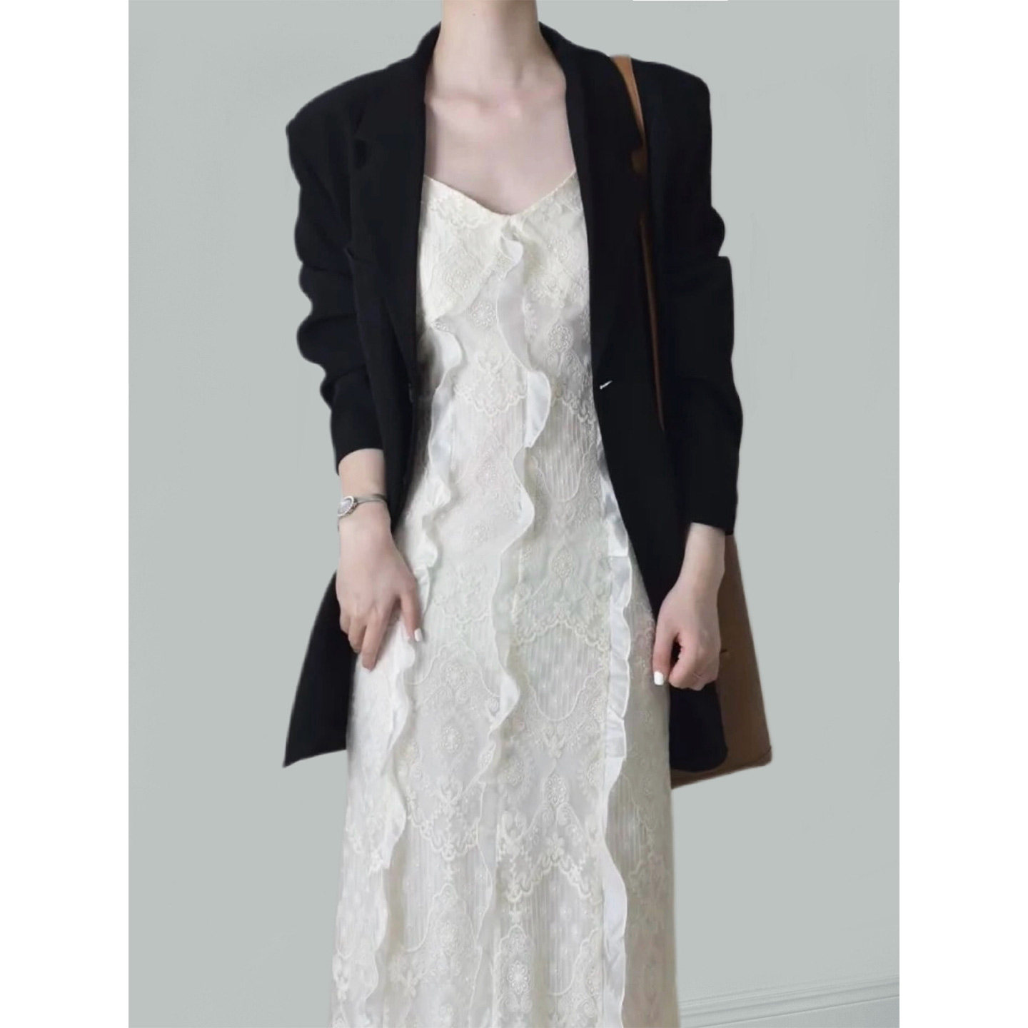 高级感韩系穿搭一整套套装女秋季新款巨好看西装外套吊带裙两件套,女装/女士精品,时尚套装,淘宝优惠券,粉丝福利购,淘宝优惠卷