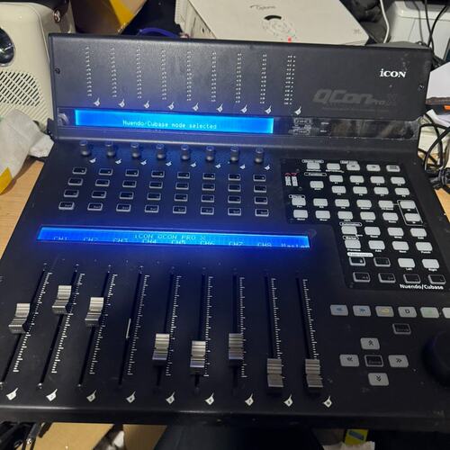 议价-艾肯ICON QconPro X MIDI控制器，功能正常，-可维修