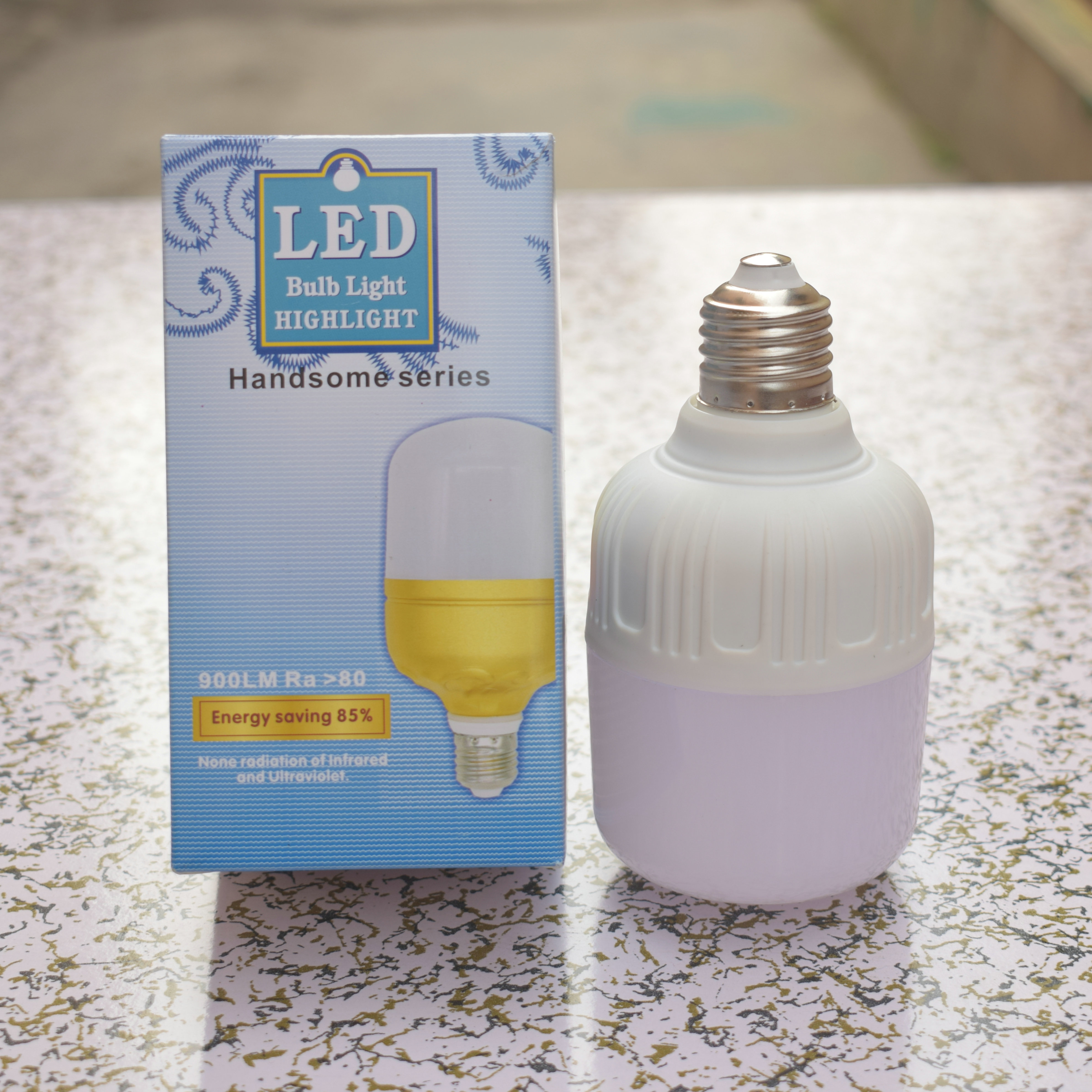 超亮照明螺口暖黄节能led灯泡