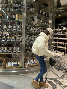 SIMPLE 巨暖巨好穿 两色 冬日安全感90白鸭绒羽绒服休闲外套女