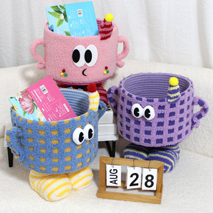 网红小怪兽大脚丫编制篮子收纳筐洗漱筐桌面零食玩具整理神器摆件