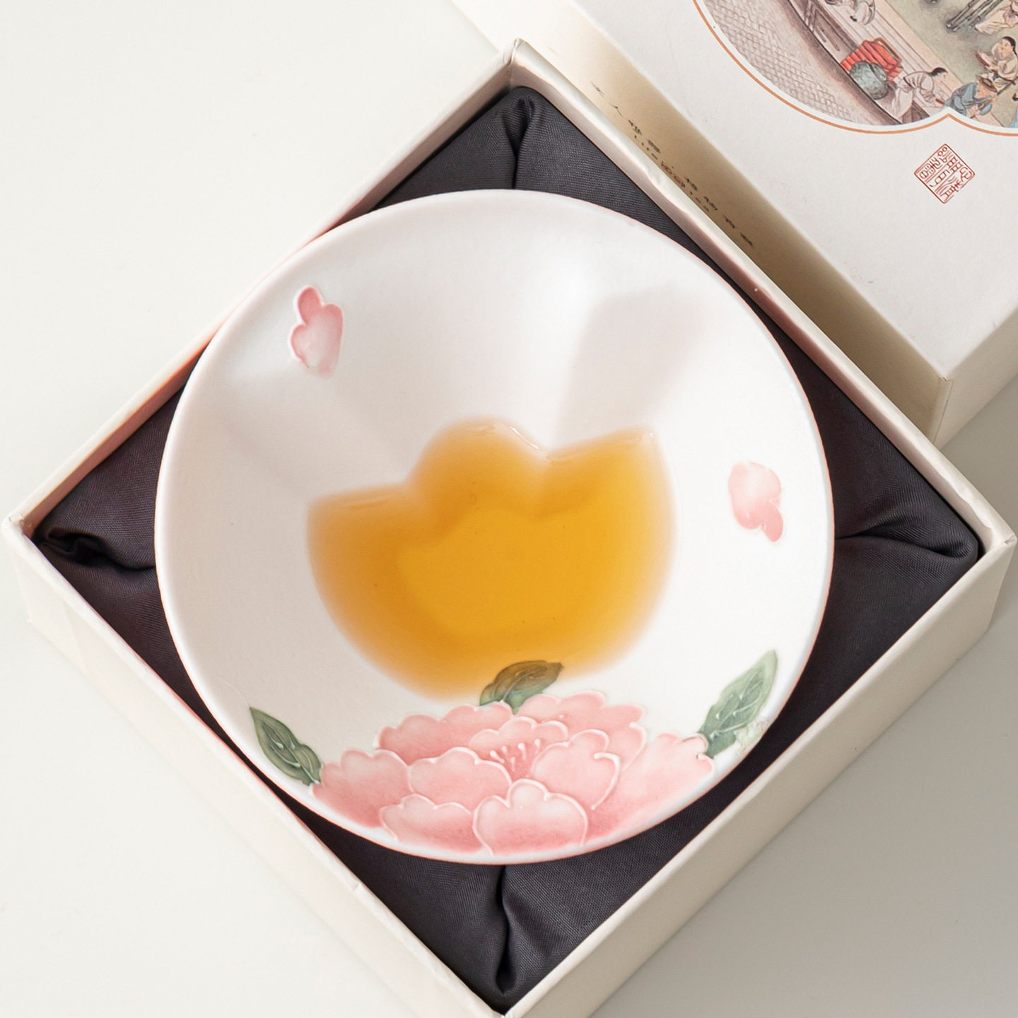 国色芳华元宝杯手绘陶瓷主人杯家用功夫茶杯个人专用品茗杯礼盒装