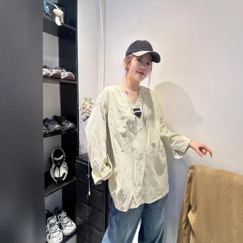 灯芯绒衬衫女套头欧洲站2024秋冬新款宽松中长款时尚开叉打底衫潮