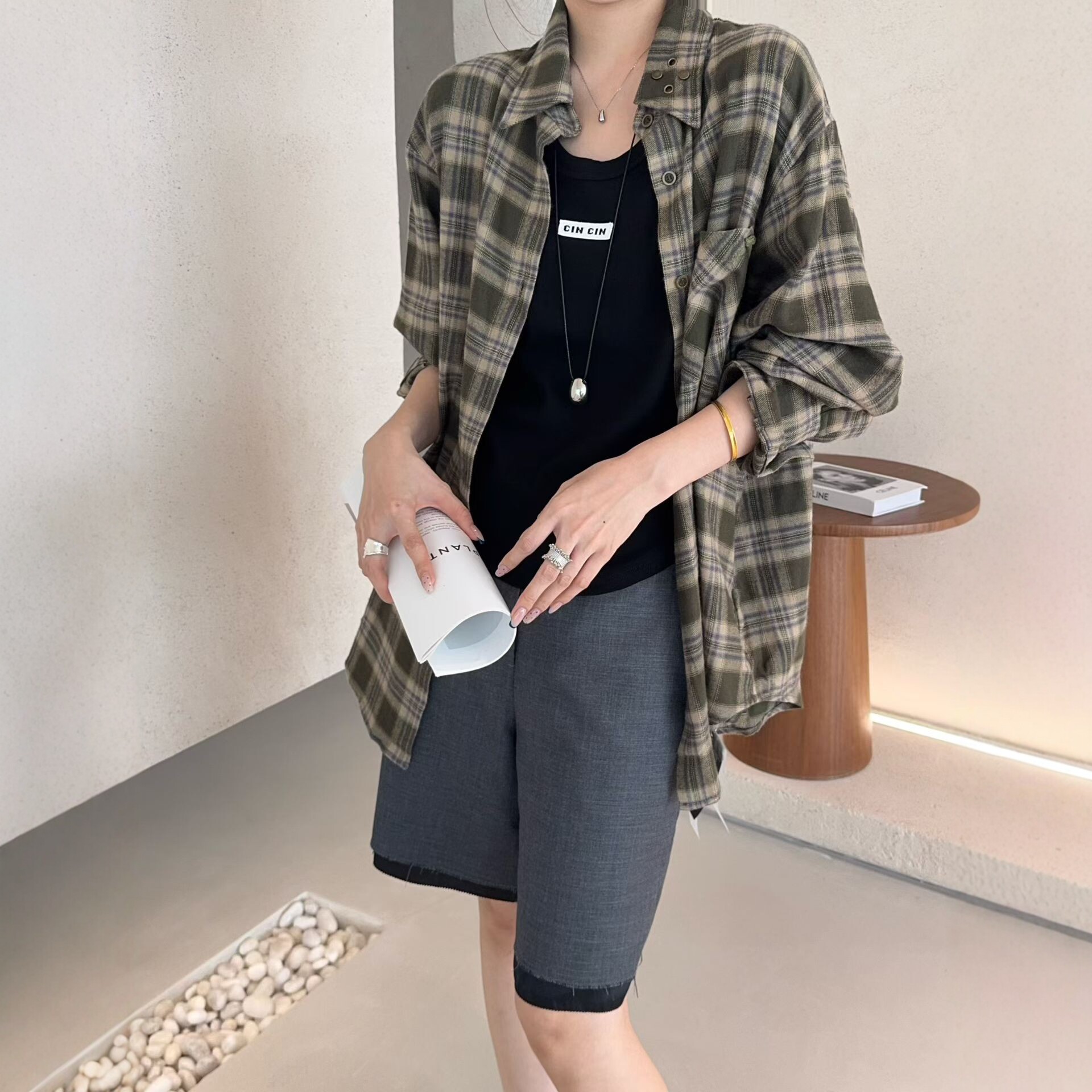 复古宽松休闲格子衬衫女2026早秋