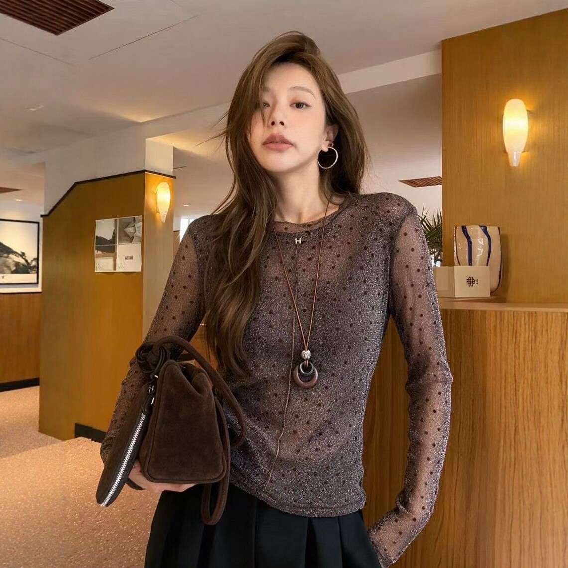 韩版圆点长袖T恤女打底衫上衣