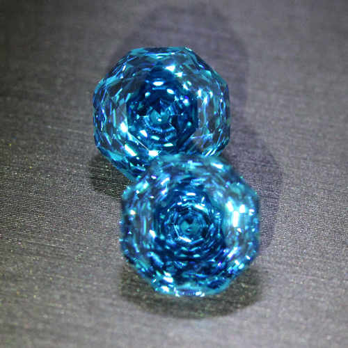 玫瑰切割矢车菊蓝宝石裸石高精切