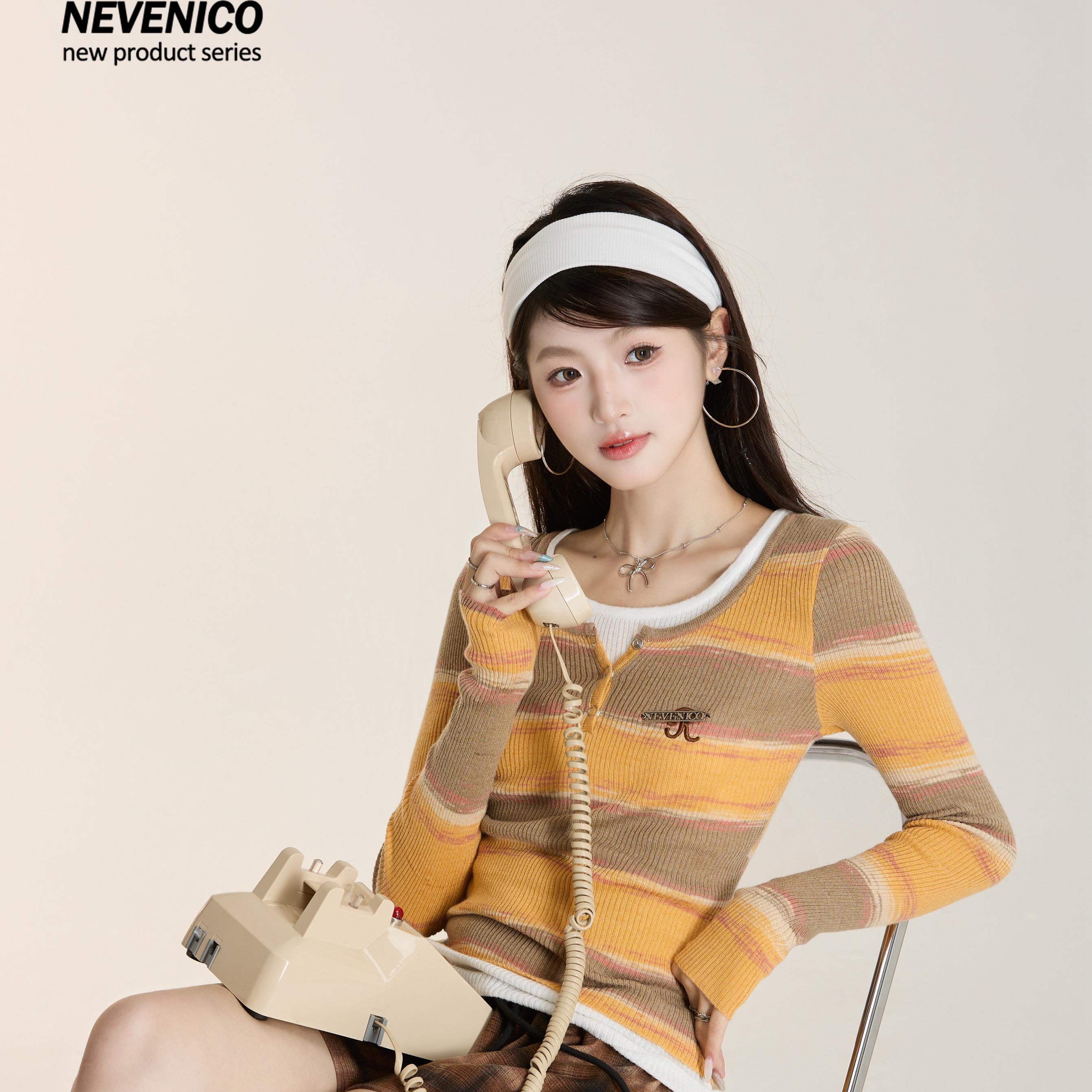 联系客服有惊喜NeveNico2024年秋季新款渐变条纹假两件针织衫上衣