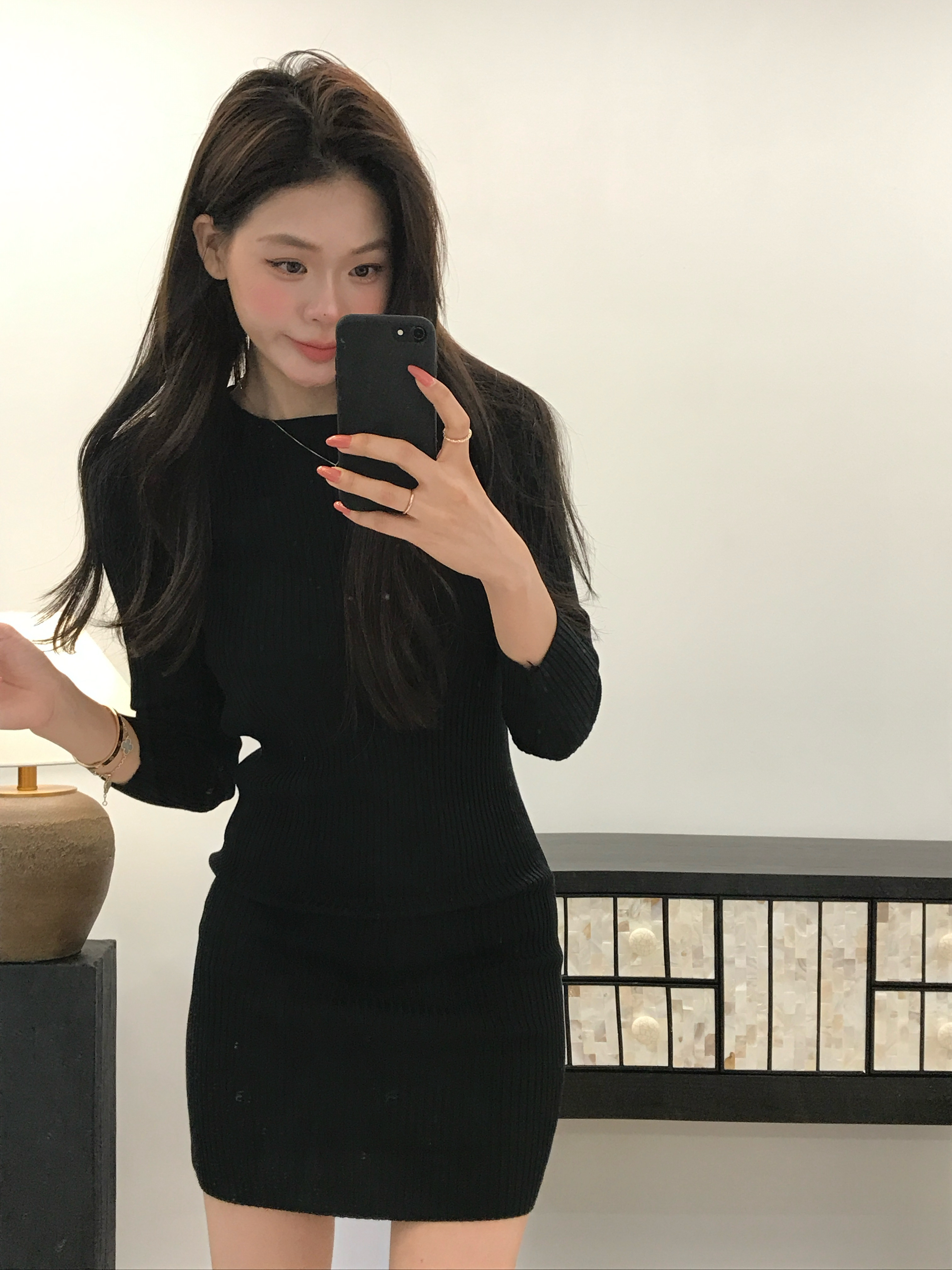 陈椿儿 修身包臀针织连衣裙秋季长袖气质显瘦中长款打底裙