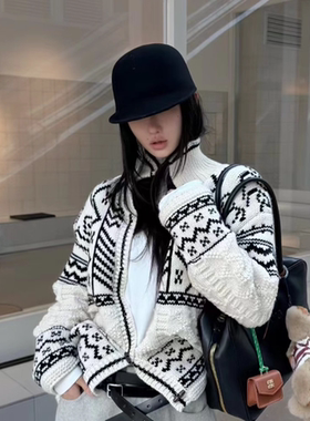 2025新款复古小众老钱风黑色纯羊毛帽子女士秋冬季韩版百搭报童帽