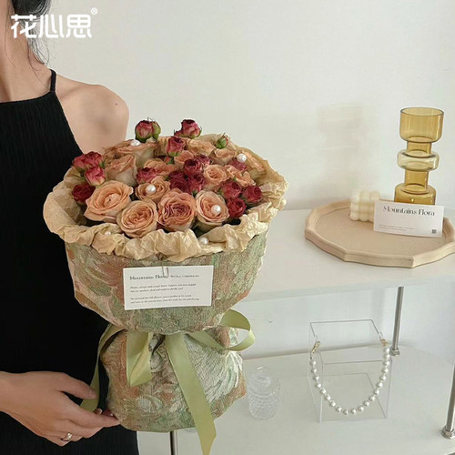 花心思复古油画小香风包装纸