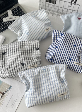 格纹蓝色系刺绣小花化妆包女口红收纳包气垫补妆袋收纳袋