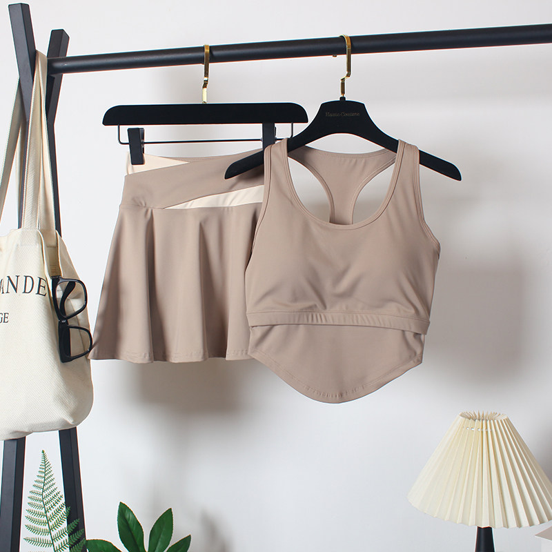 运动内衣套装女瑜伽服高腰短裙防走光健身跑步减震一体背心式文胸