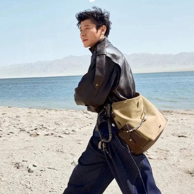 蒋奇明李娜同款山下循迹旅行hobo大容量斜挎电脑包单肩包真皮裘宝