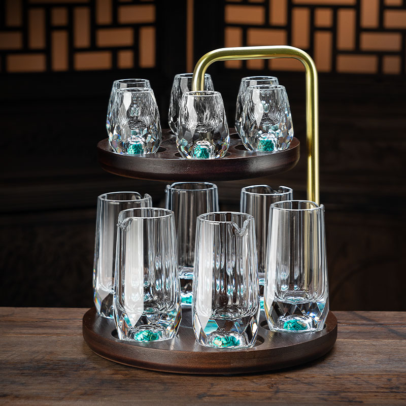 水晶白酒杯分酒器套装家用精致皮箱礼盒高级感酒盅酒具小一口杯子