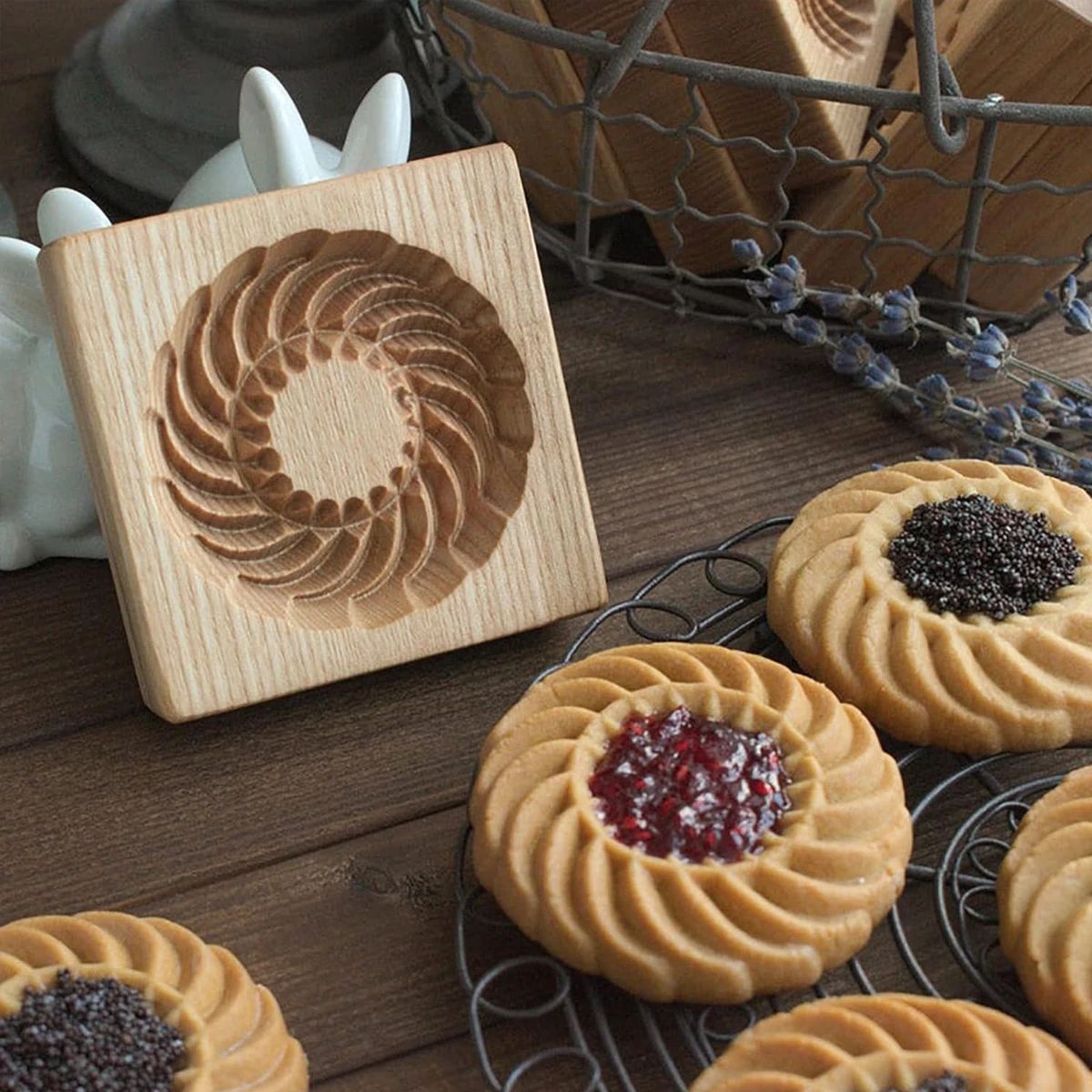 3D Wooden Cookie Cutter Moulds for DIY Baking, Engraved Embo